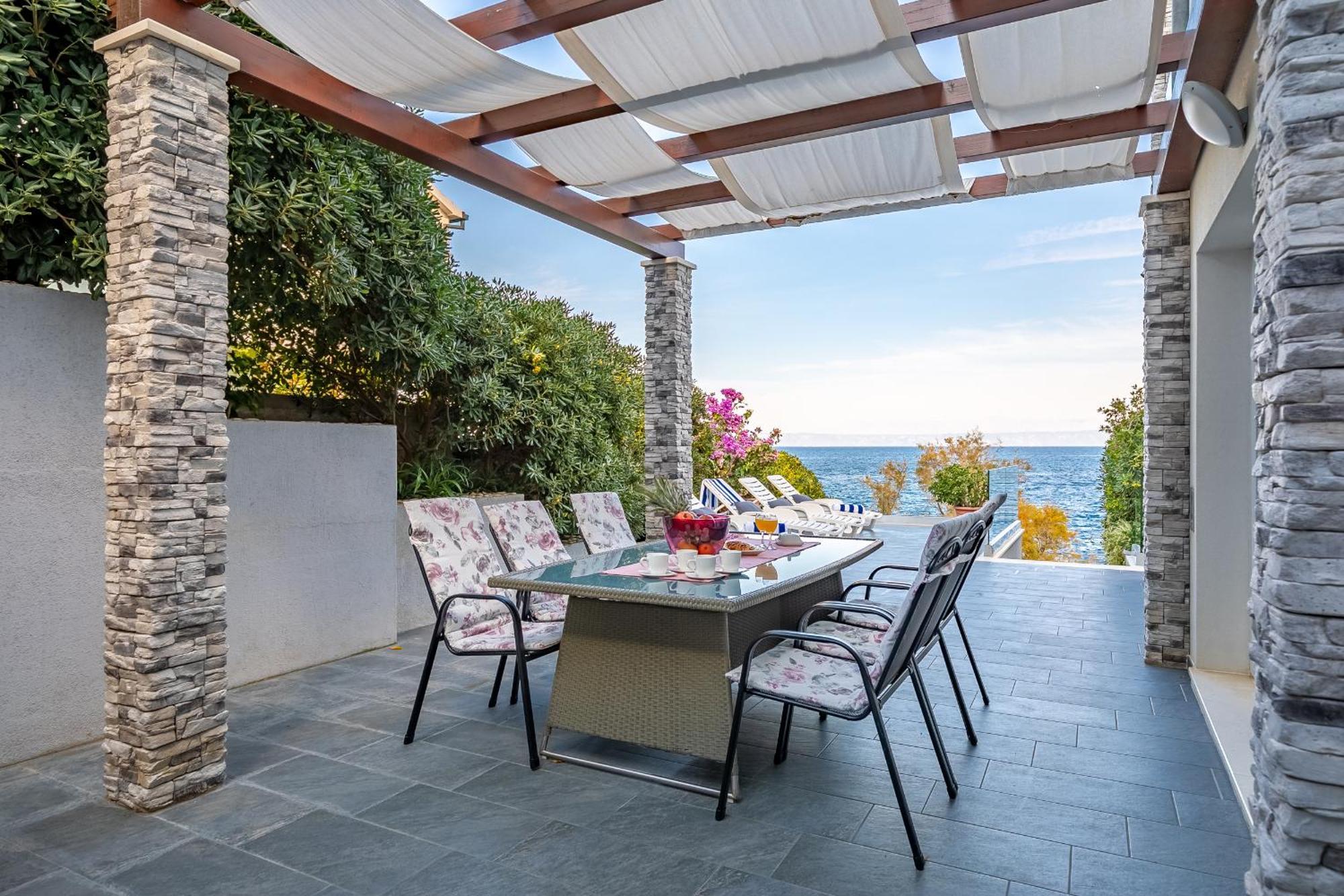 Holiday House Martinovic พริกราดิซา ภายนอก รูปภาพ