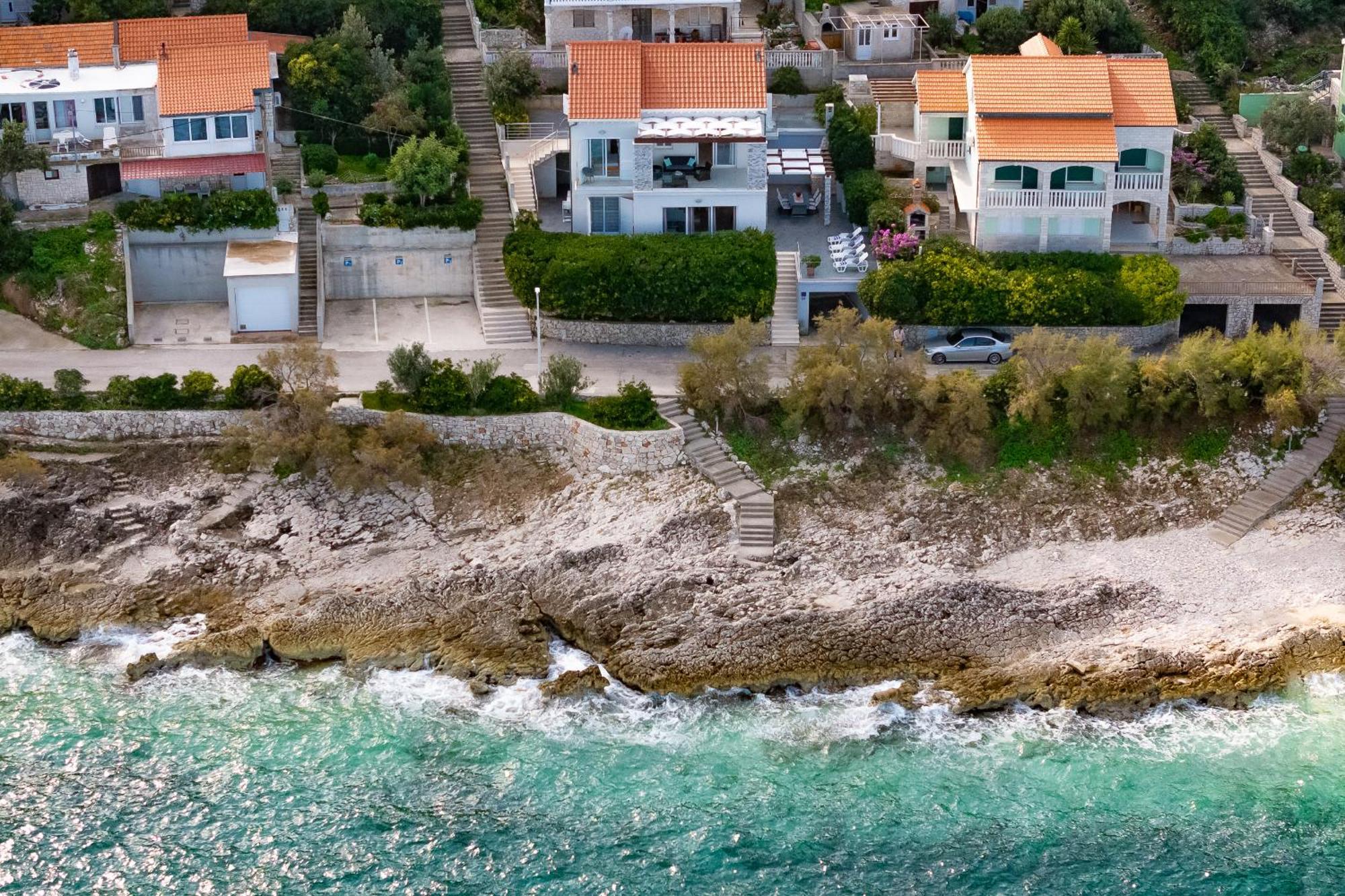 Holiday House Martinovic พริกราดิซา ภายนอก รูปภาพ