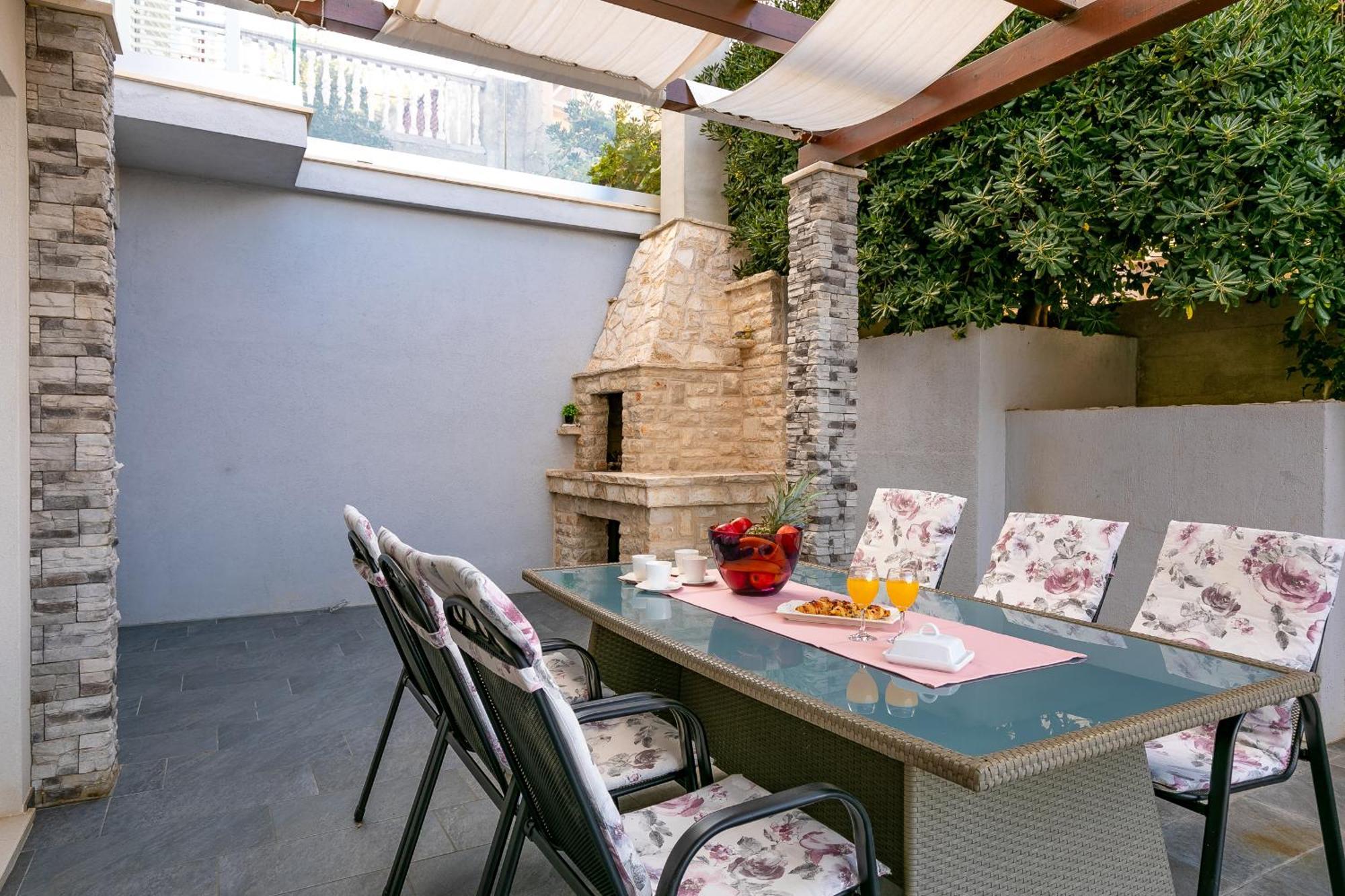 Holiday House Martinovic พริกราดิซา ภายนอก รูปภาพ