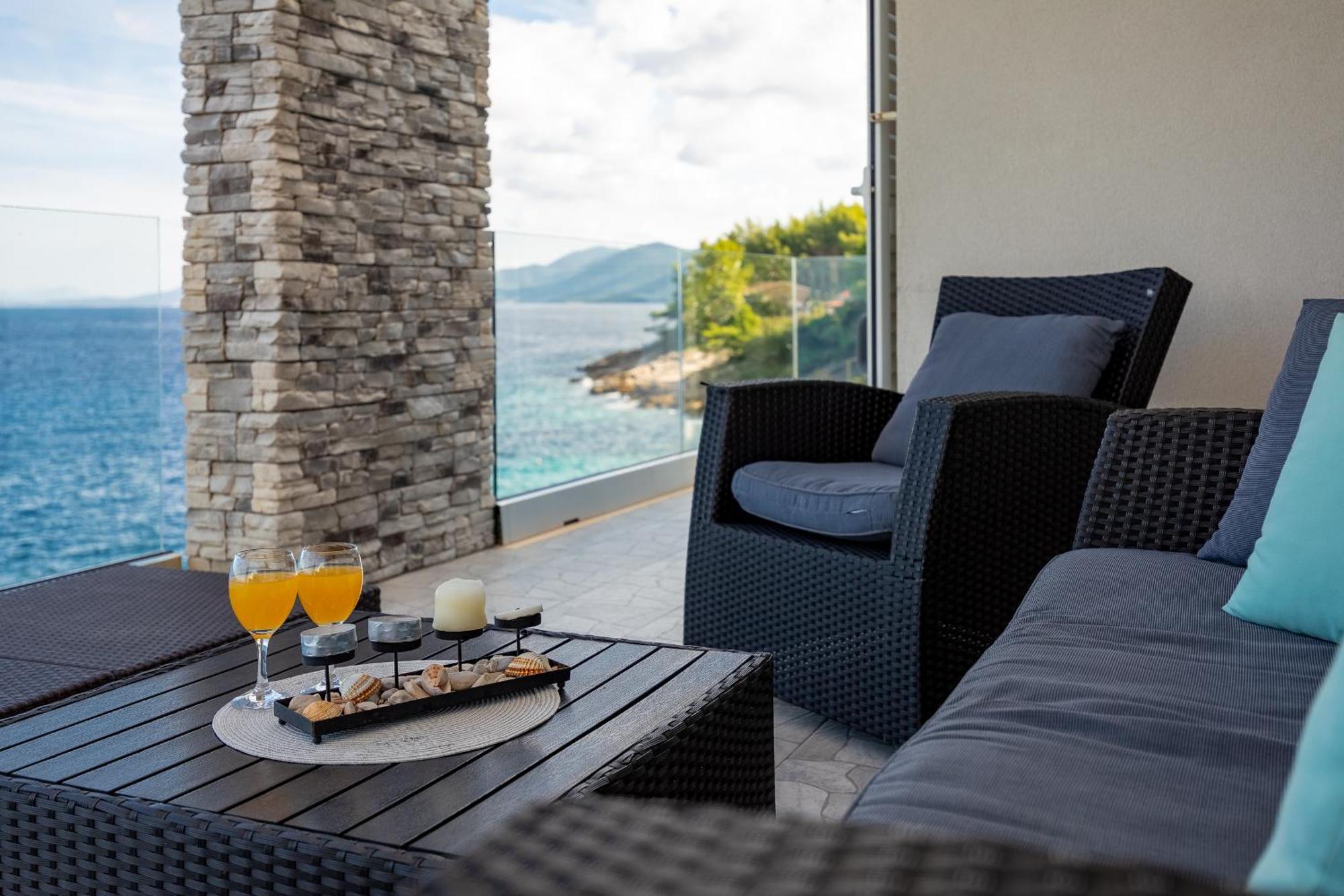 Holiday House Martinovic พริกราดิซา ภายนอก รูปภาพ